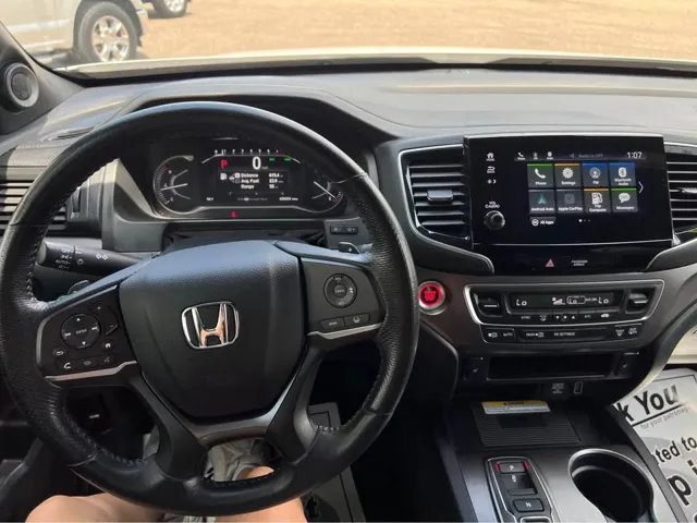 2023 Honda Passport EX-L - Photo 18