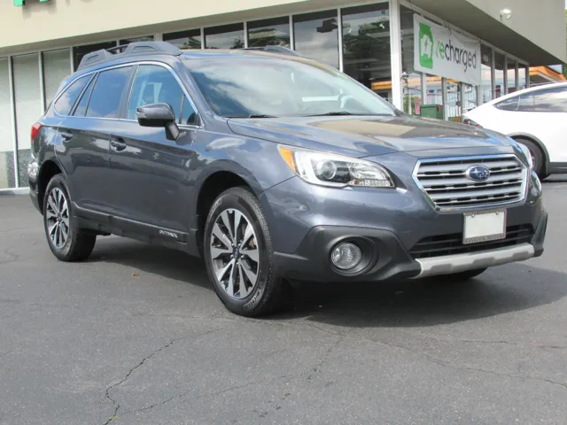 2016 Subaru Outback 3.6R Limited AT's photo