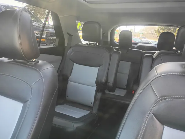2022 Ford Explorer XLT - Photo 12