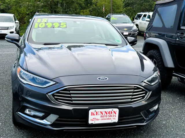 2018 Ford Fusion Hybrid Titanium's photo