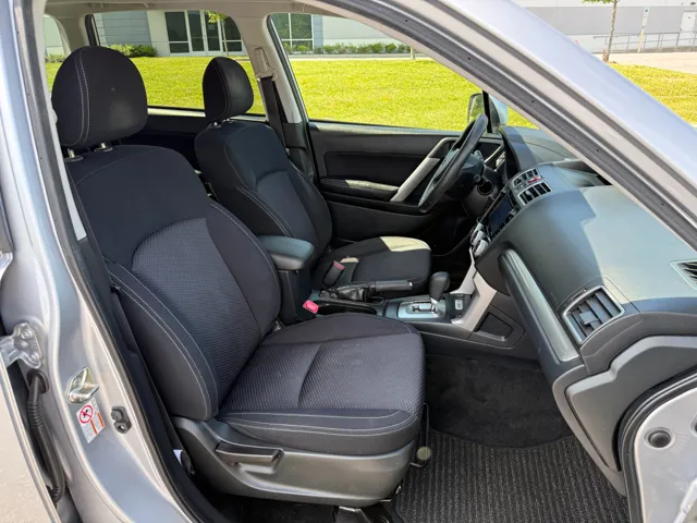 2017 Subaru Forester Premium - Photo 19