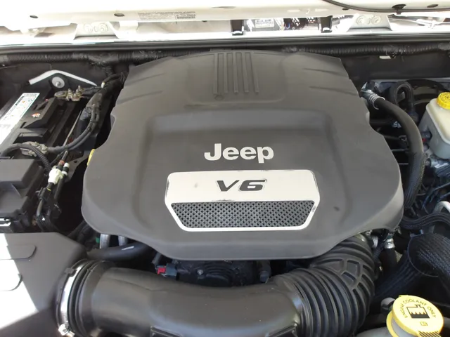 2014 Jeep Wrangler Unlimited Sport - Photo 13