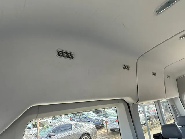 2016 Ford Transit XL - Photo 22
