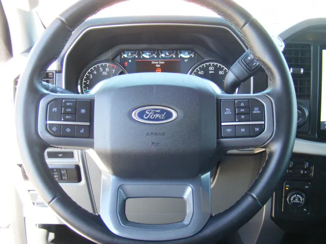 2023 Ford F-150 XLT - Photo 27