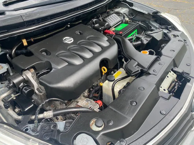 2011 Nissan Versa photo 18
