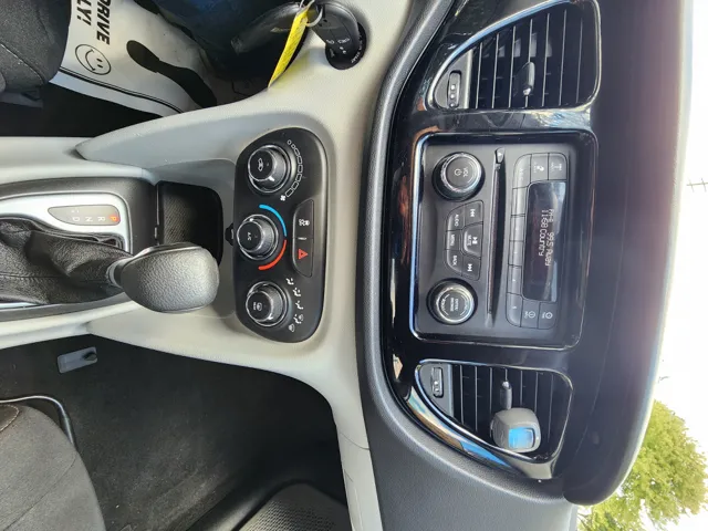2013 Dodge Dart SXT photo 19