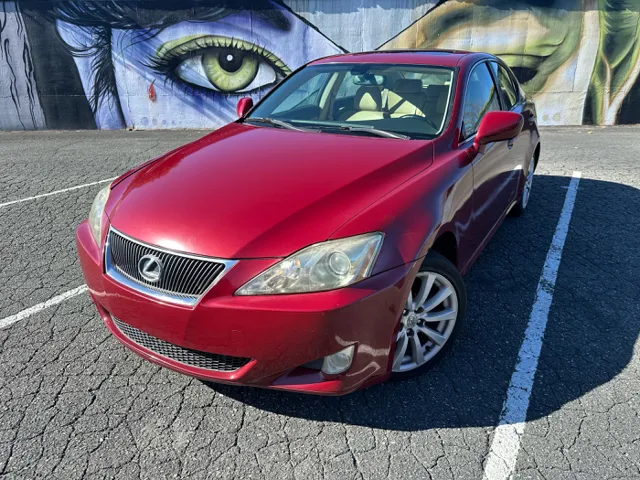2007 Lexus IS 250's photo