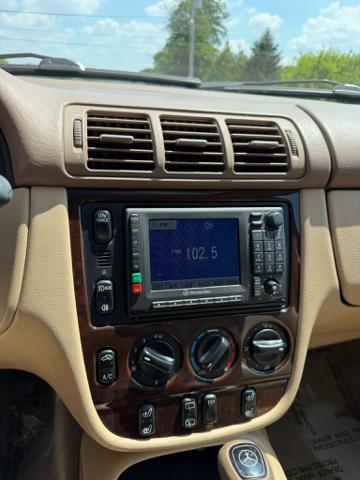 2001 Mercedes-Benz M-Class ML320
