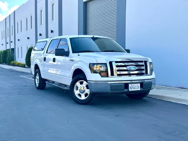 2009 Ford F-150 XLT SuperCrew 145-in's photo