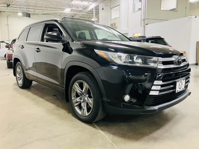 2018 Toyota Highlander Limited photo 12