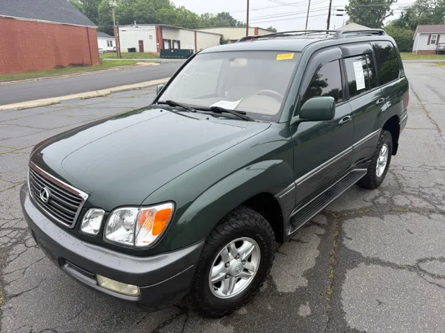 2000 Lexus LX 600 470's photo