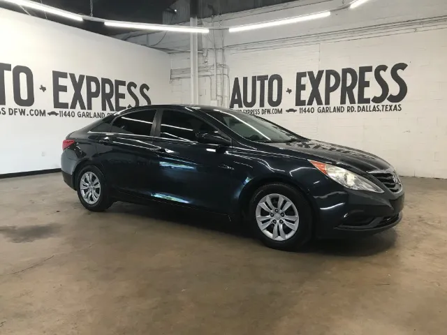 2011 Hyundai Sonata's photo
