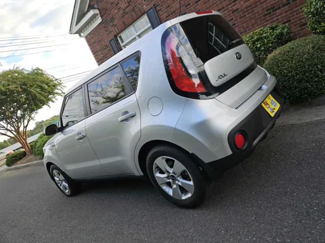 2018 Kia Soul Base photo 3