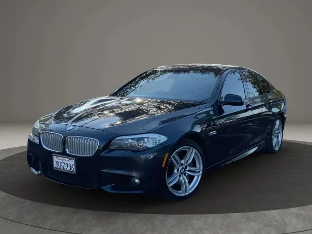 2012 BMW 5 Series 550i