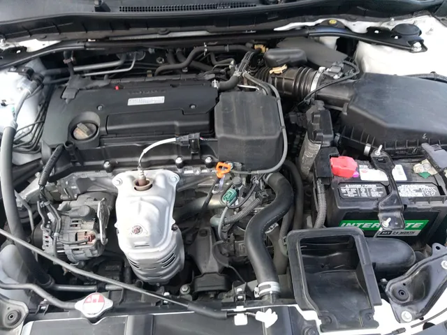 2016 Honda Accord EX-L - Photo 24