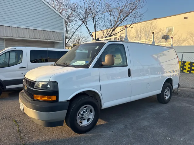 2019 Chevrolet Express 2500 Work Van HD's photo