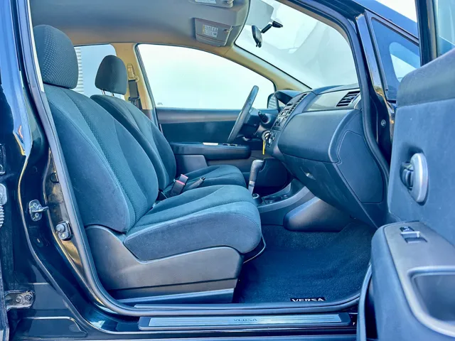 2011 Nissan Versa SL - Photo 38