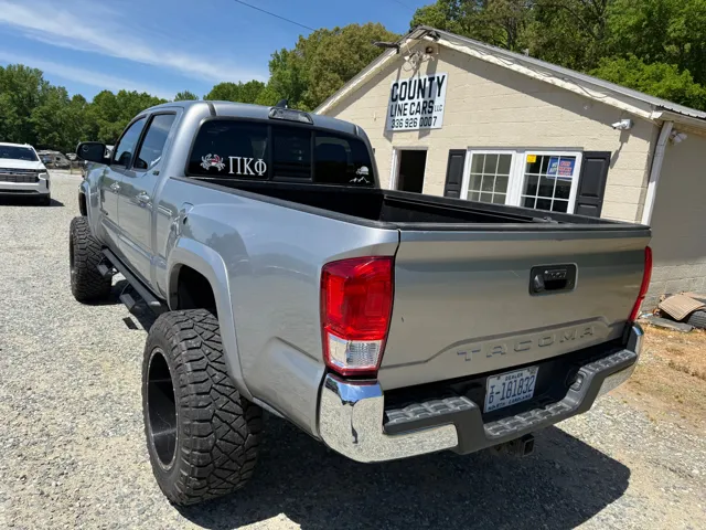 2016 Toyota Tacoma SR5 - Photo 6
