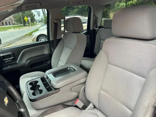 2017 Chevrolet Silverado 1500 Custom - Photo 36