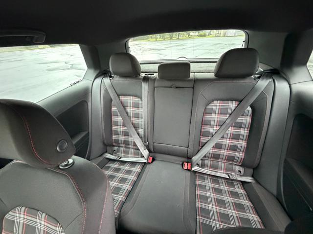 2015 Volkswagen GTI S 6M 2-Door