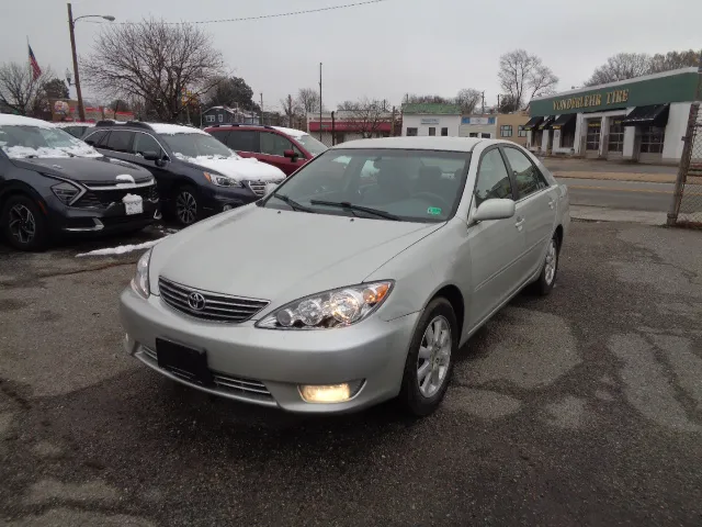 2005 Toyota Camry XLE