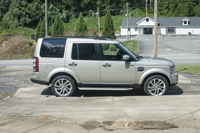 2016 Land Rover LR4 HSE - Photo 7