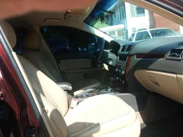 2012 Ford Fusion SEL - Photo 18