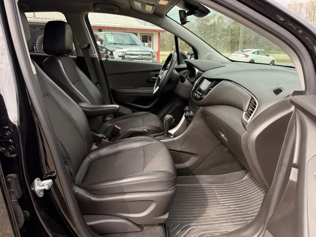 2020 Chevrolet Trax LT - Photo 15