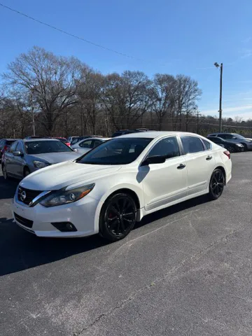 2017 Nissan Altima SR