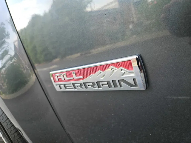 2016 GMC Canyon SLE - Photo 11