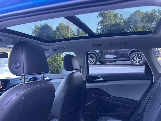 2022 Volkswagen Taos SE - Photo 29