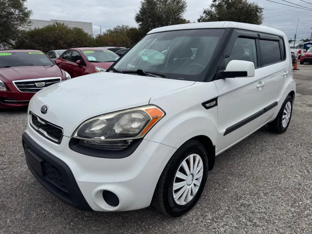 2013 Kia Soul Base