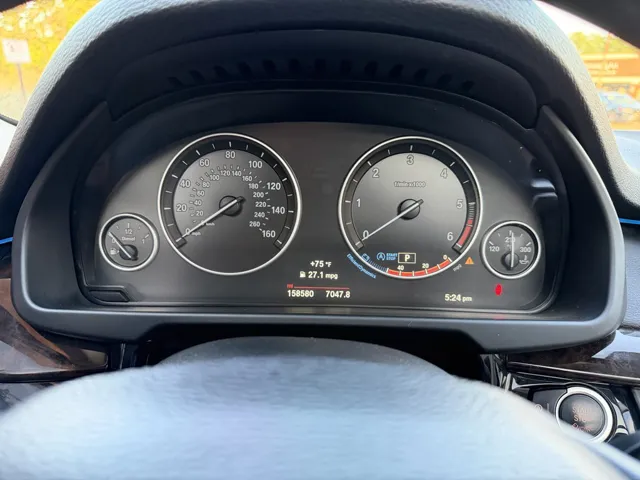 2015 BMW X5 xDrive35d - Photo 28