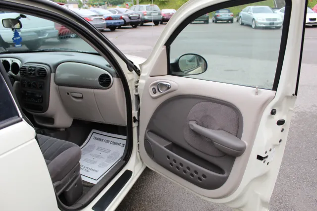 2005 Chrysler PT Cruiser Touring Edition - Photo 18