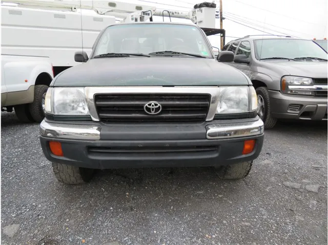 1999 Toyota Tacoma - Photo 30