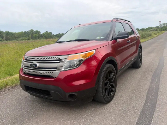 2013 Ford Explorer's photo