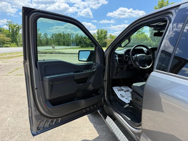 2023 Ford F-150 XLT - Photo 13
