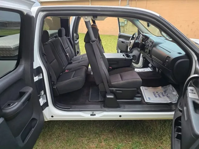 2013 Chevrolet Silverado 1500 photo 4