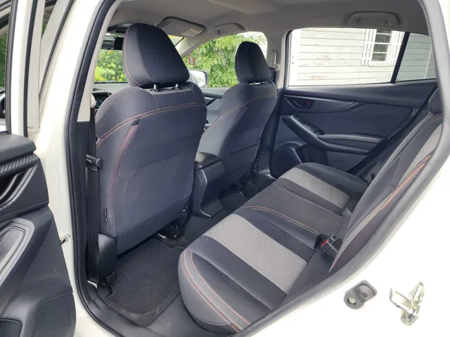 2018 Subaru Crosstrek 2.0i Premium photo 9