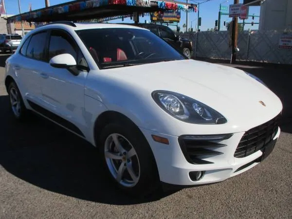 2017 Porsche Macan S