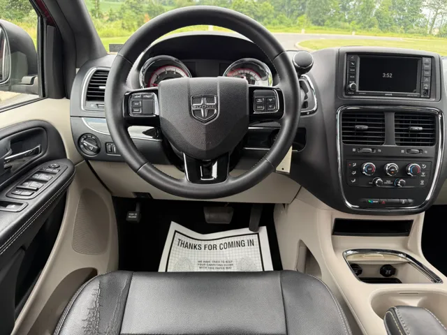 2017 Dodge Grand Caravan SXT - Photo 12