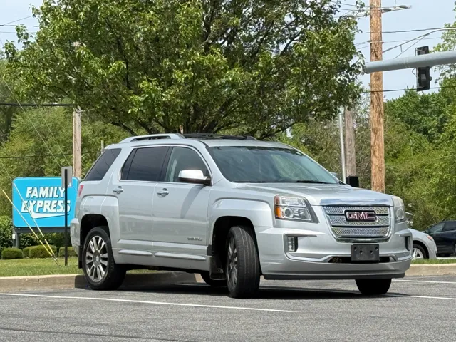 2016 GMC Terrain AWD Denali's photo