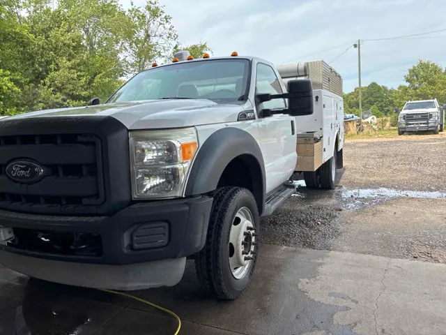 2012 Ford F-450 Super Duty Chassis Cab