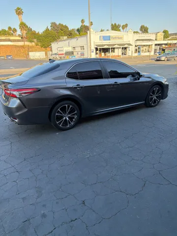 2019 Toyota Camry SE - Photo 14