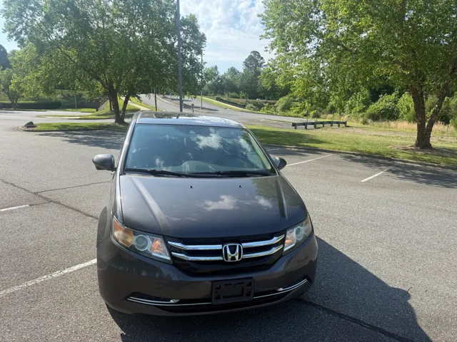 2015 Honda Odyssey EX-L - Photo 8