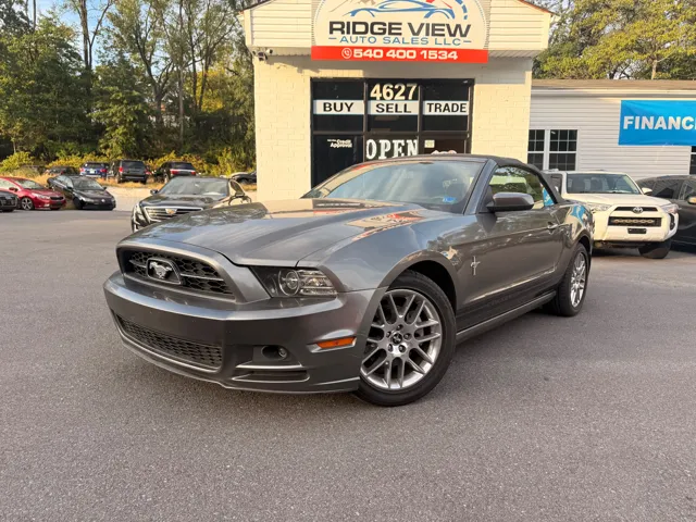 2013 Ford Mustang V6