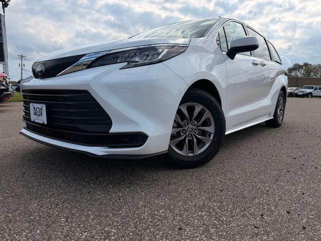 2023 Toyota Sienna