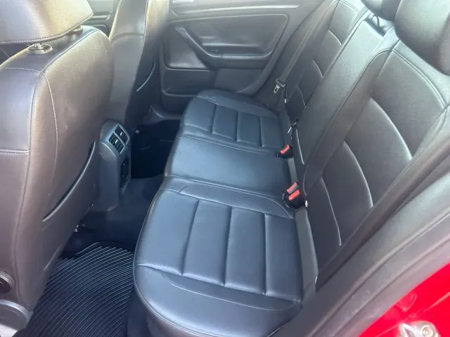 2012 Volkswagen Jetta SportWagen TDI - Photo 18