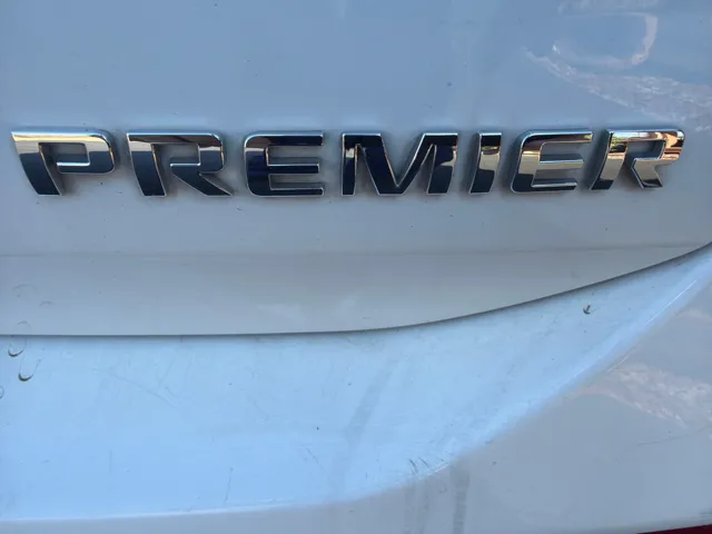 2022 Chevrolet Equinox Premier - Photo 8