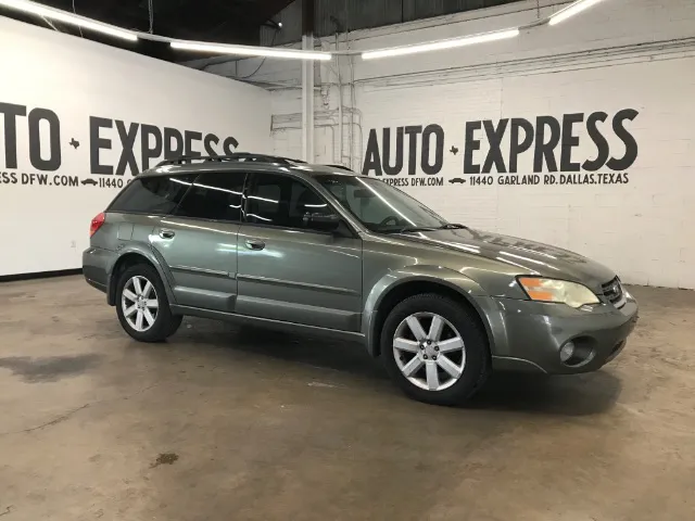 2006 Subaru Outback's photo